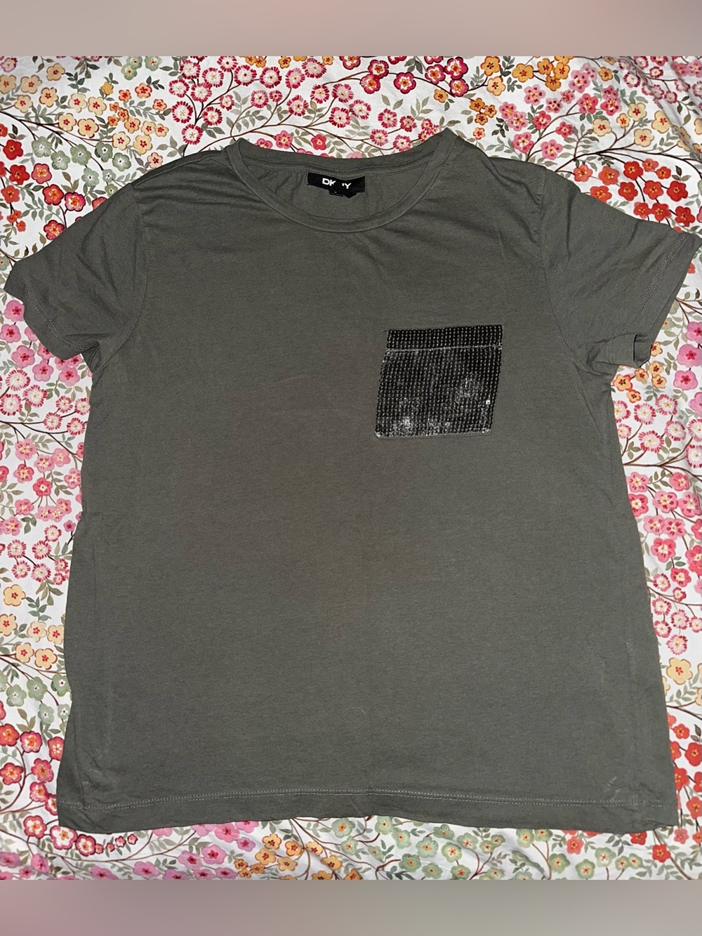 DKNY womens green T-shirt - M